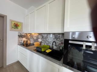 Irena's City Center Apartment - Himarë - 2