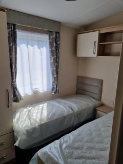 Golfing & Family Breaks in Luxury Lodge - Tydd Saint Giles - 6