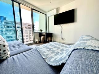 Modern 1BR West Melbourne Gateway - 4