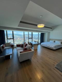 Studio apartment at Peak Vue Residences, Shangri-La Centre, Ulaanbaatar - 1