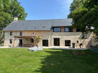 La Longère - Gîte 4 étoiles - Alleyrat - 0
