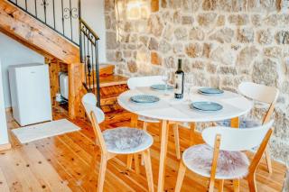 Old Wine House - Montenegro - 1