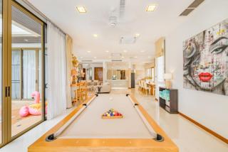 Spacious 6-Bedroom Pool Villa in Laguna - 6