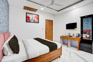 Super Townhouse Happy Habitat Guest House - Greater Noida - 6