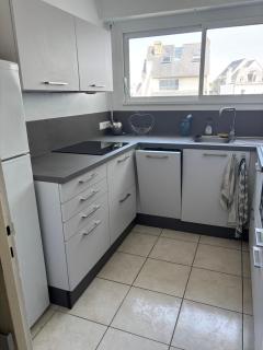 Apartment facing the large beach - 7