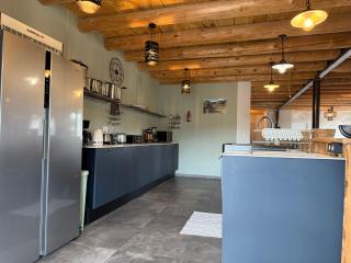 Gîte LE RABIOUZE - 4 épis, 15 pers, 22 couchages - Ancienne Bergerie rénovée, cachet d'origine conservé - Vue magnifique - Label Ecogîte - 2