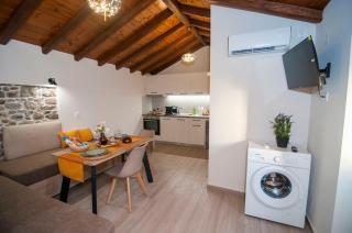 Agnanti Studios - Roussopoúlion - 6