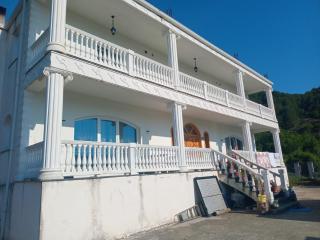 Shtepia e Bardhe - - 6