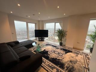 1 bedroom luxury penthouse - Harrow - 0
