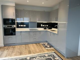 1 bedroom luxury penthouse - Harrow - 4