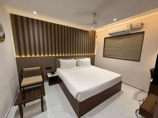 Hiive by Convivial Hotels - Raipur - 8