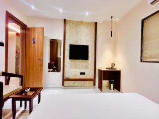 Hiive by Convivial Hotels - Raipur - 5