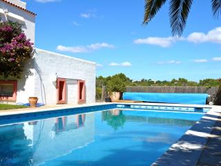 Casa familiar con piscina y jardin cerca de Santa Eulalia - Santa Eularia des Riu - 1