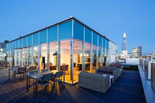Student Only Bronze Ensuite Mid Level South Bank Residence - 2
