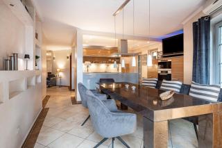 Exklusive Traumvilla mit Sauna - 5