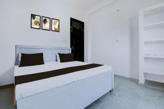 SPOT ON Hotel Ss Grand - 4