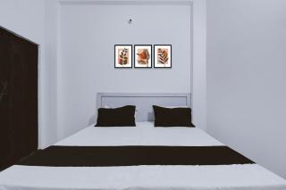 SPOT ON Hotel Ss Grand - Sītāpur - 1