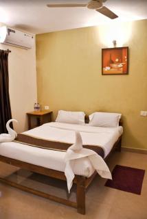 Kartik Resort - Mandrem - 1