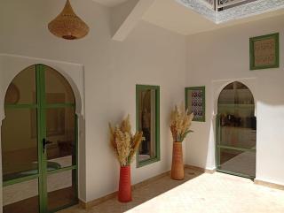 Riad Nouonsa 4ch 8 pax Medina Bab Taghzout - 1