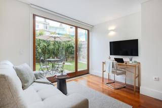 Patio Retreat at Porto Urban Flats - 7