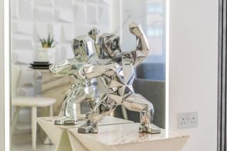 Luxury City Apartment, Walk to O2 Academy & Bullring, Sleeps 4 - 1