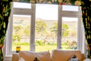 Stoneleigh - Hawes - 8