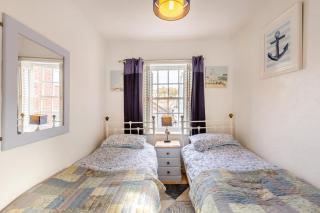 No 1 Pier Lane - Whitby - 7