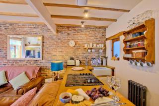 Doris Cottage - Whitby - 4