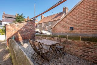 Annabels Cottage - Whitby - 4