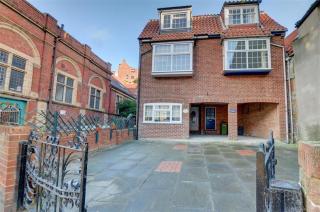 Chapel Gate Cottage - Whitby - 2