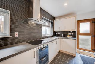 Jigsaw Cottage - Whitby - 2