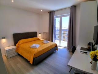 Virgy White rooms - Bari - 8