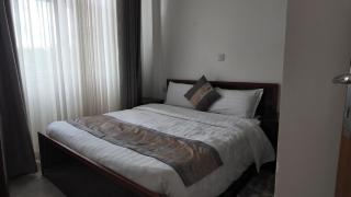 Cozy Spacious Apartment - 3