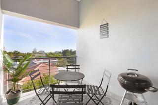 Atlantic Port 9 by Host Agents - Bloubergstrand - 6