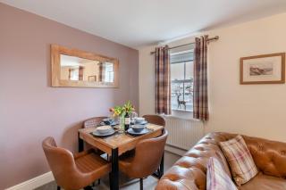 Hudson Cottage - Whitby - 6