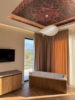 Erta Hotel and Restaurant - Gramsh - 8
