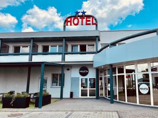 Hotel Miastova - Mielec - 0