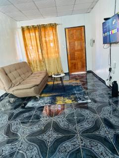 Madivas Self Catering Guesthouse - Rundu - 6