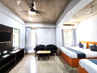 Ramma TheHotel - 200 mtrs from Nakki Lake - 1