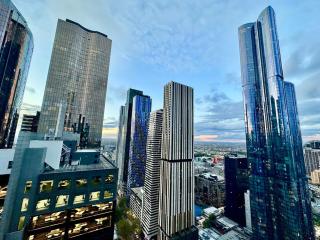 Stylish 2B1B Apartment with Indoor Balcony - Melbourne - 9