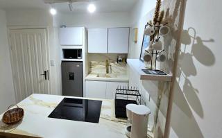 LyS Boho Apartamento con salida al mar, seguridad 24h7d, Costa Azul, Porlamar, Margarita - Porlamar - 5