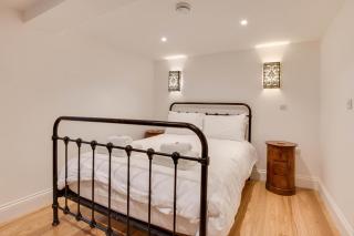 Harbourside 2 - 3