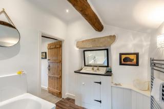 Newby Cottage - 5