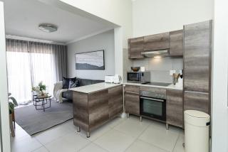 SUmmthing Private Midrand-1 BR secure estate - Midrand - 1