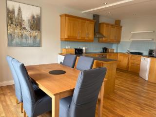 Milltown Apartment - 7
