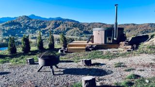 The Landscape Barn Homes - Rîşnov - 2