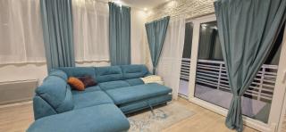 Apartment 77 - 7