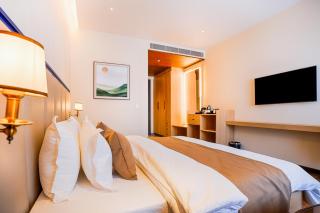 Hotel Treeline - 9