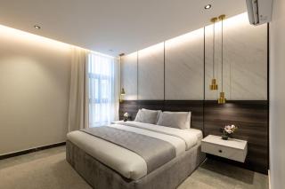 Three BR Luxurious & Spacious Flat in Almadinah - 6