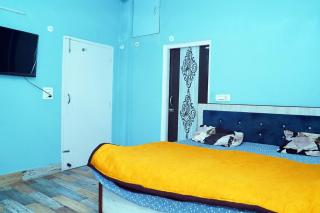 Nainital's Blessing- Mall Road 4BR by Homeyhuts - 8